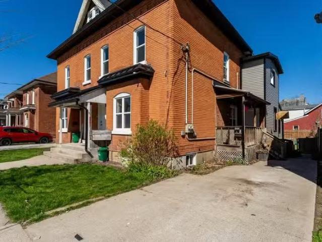 Condo for rent in Brant, Ontario