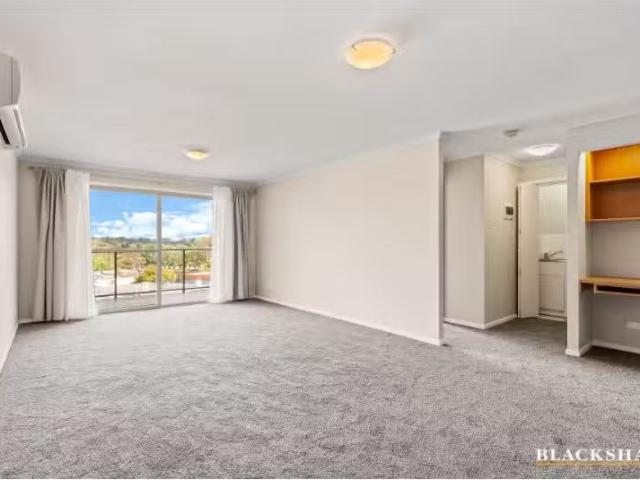 Apartment for rent in Macquarie, Australian Capital Territory