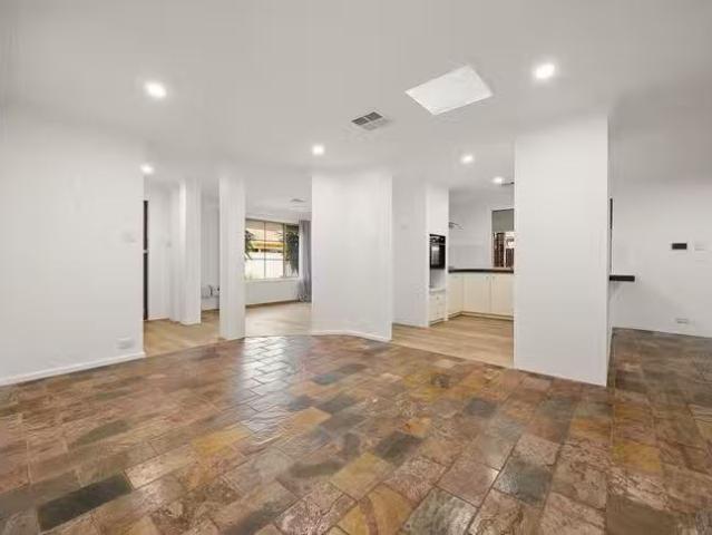 House for rent in Carlisle, Western Australia