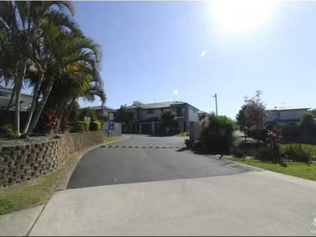 Condo for rent in Toombul, Queensland