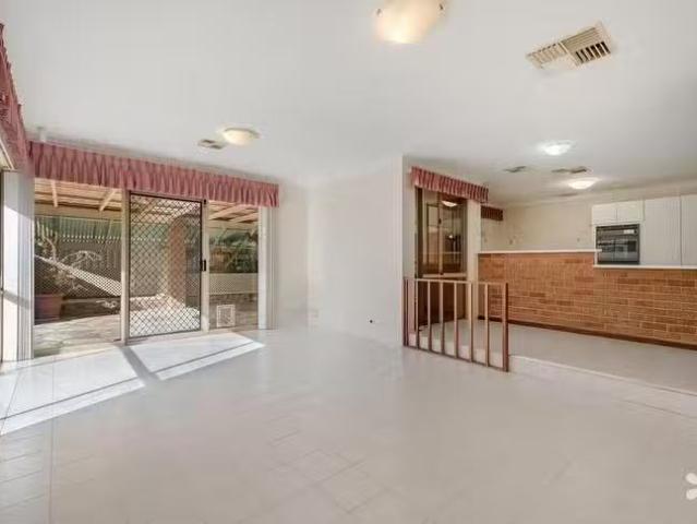 House for rent in Leeming, Western Australia