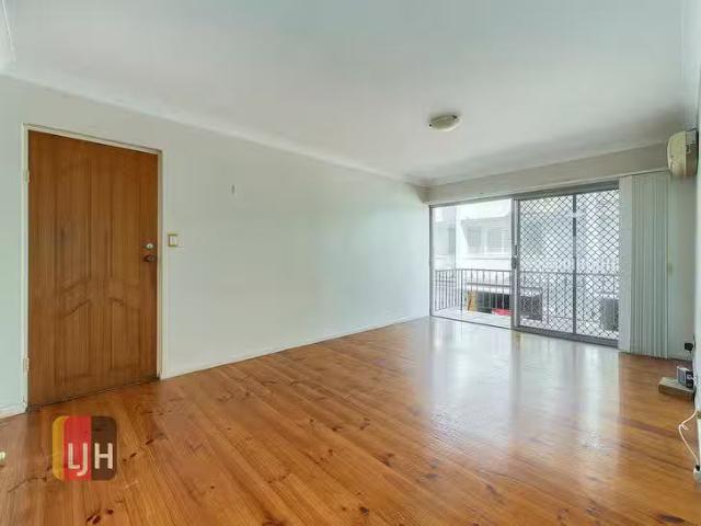 Apartment for rent in Toombul, Queensland