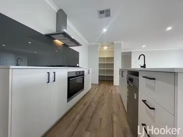 House for rent in South Yunderup, Western Australia