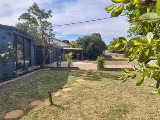 House for rent in Camillo, Western Australia