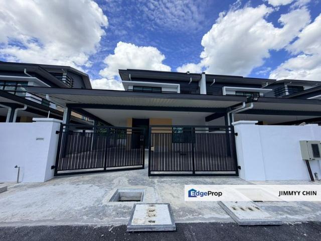 House for sale in Kuching