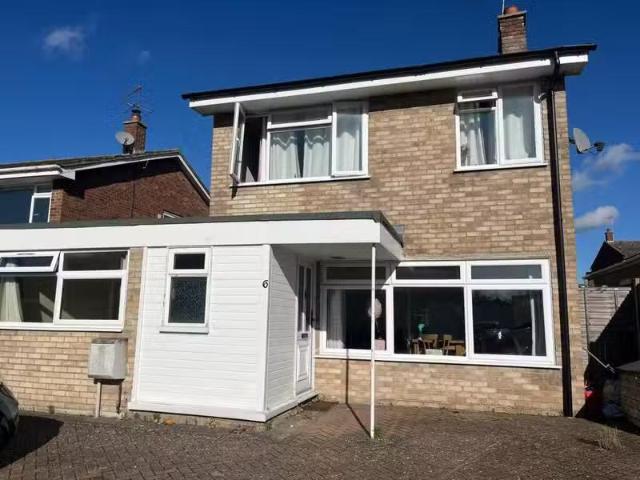 House for rent in Chingford, Greater London
