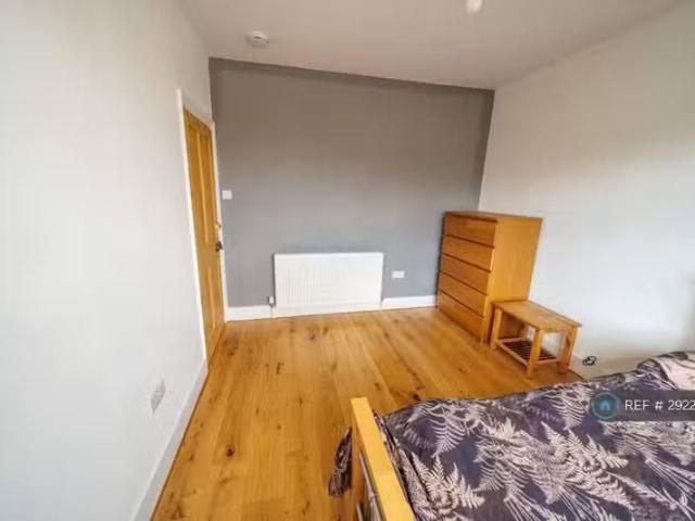 House for rent in Enfield, Greater London