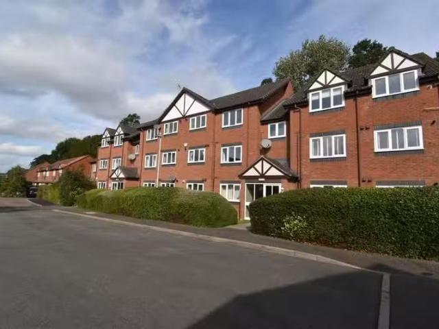 Apartment for rent in Whitnash, Green Close