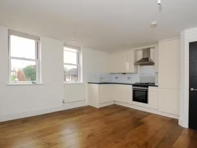 Apartment for rent in Bickley, Greater London