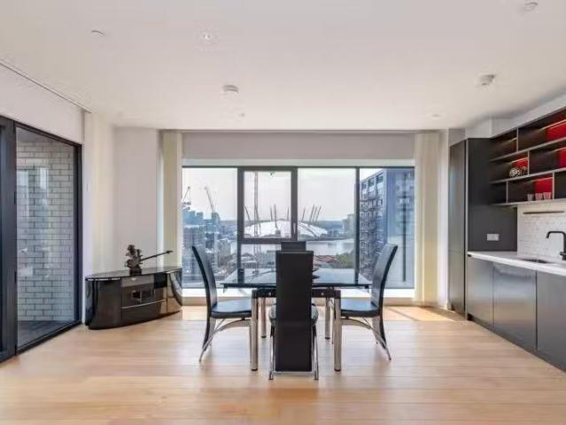 House for rent in London City Island, Blackwall