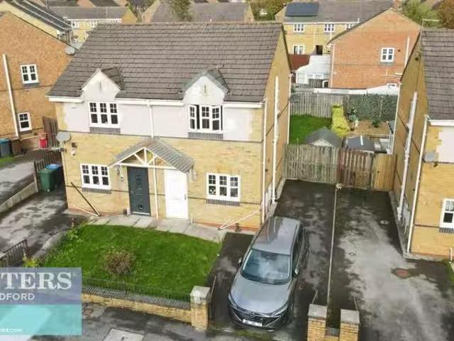 House for rent in Allerton, West Yorkshire