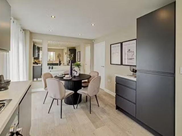 House for rent in New Bilton, Warwickshire