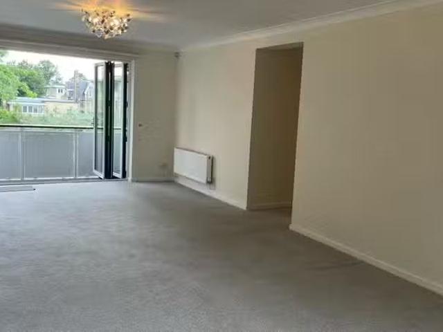 House for rent in Burnedge, Greater Manchester