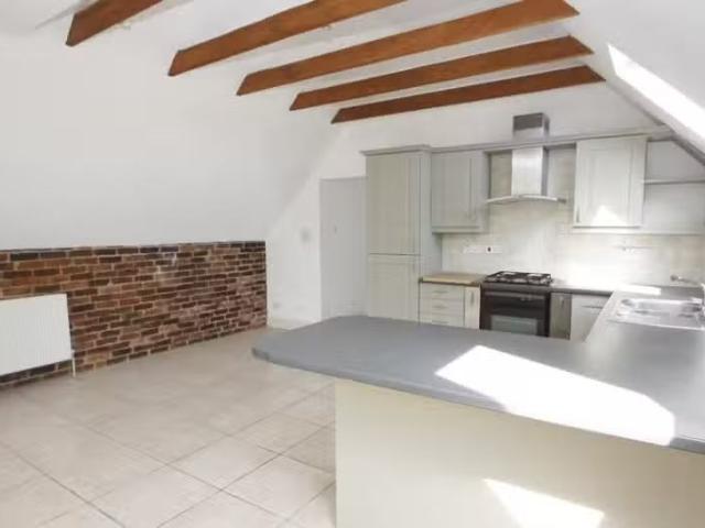House for rent in Littlecote, West Sussex