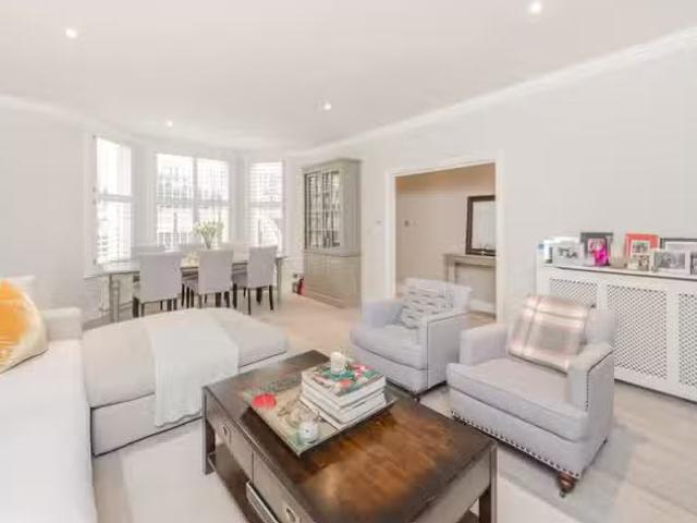 Apartment for rent in Earl's Court, Greater London