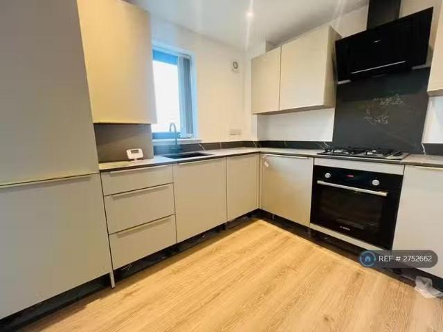 House for rent in Denholme, West Yorkshire