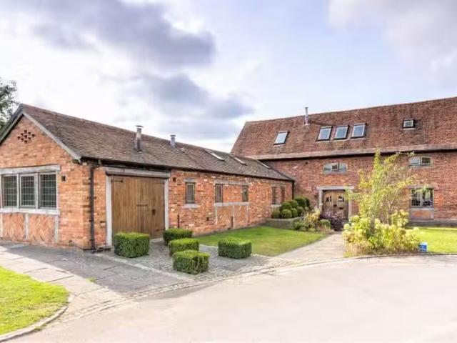 House for rent in New Bilton, Warwickshire
