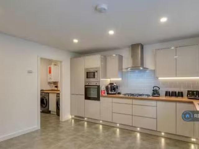 House for rent in Shirley, West Midlands