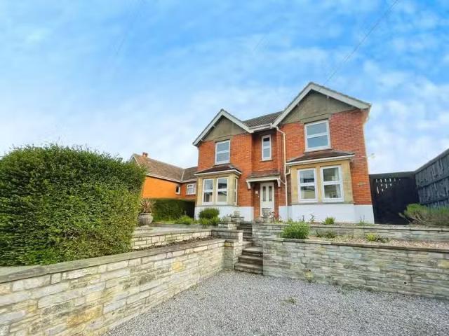 House for rent in Golders Green, Greater London