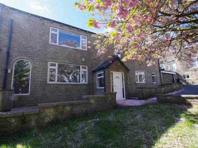 House for rent in Stainland & District, Stainland