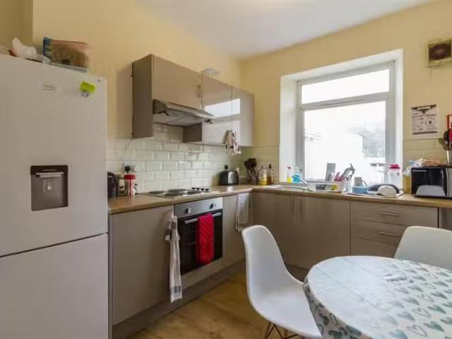 House for rent in Pontypridd, Wales