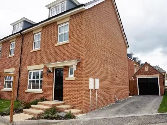 House for rent in High Harrogate, Harrogate