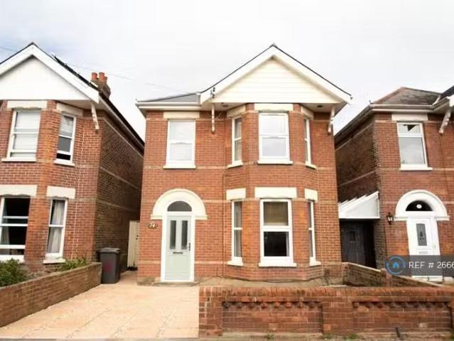 House for rent in Charminster, Bournemouth