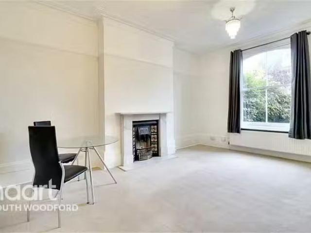 House for rent in London Borough of Redbridge, Greater London