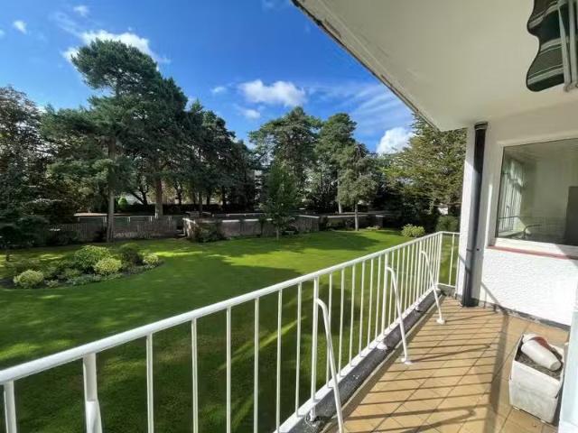 Apartment for rent in Branksome Park, Poole