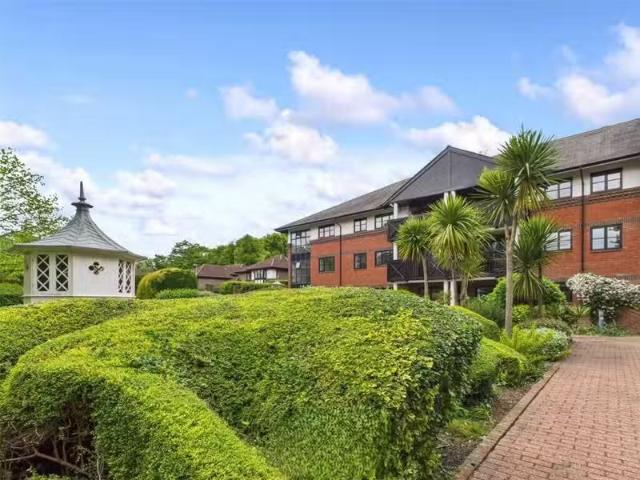 Apartment for rent in Hutton, Navestock Side