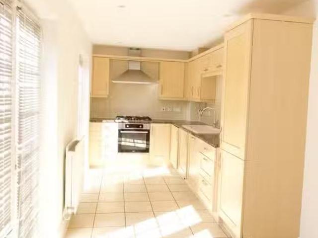 Apartment for rent in Clements Park, Navestock Side