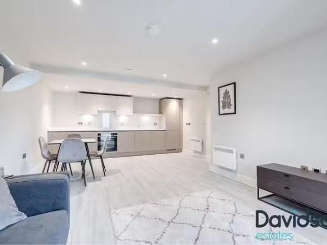 Apartment for rent in Baswich, Staffordshire