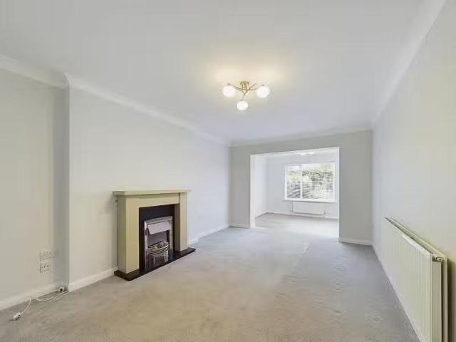 House for rent in Higher Kinnerton, Wales