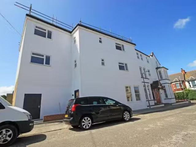 House for rent in Cliftonville West, Acol