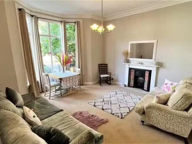 House for rent in London Borough of Croydon, Sanderstead