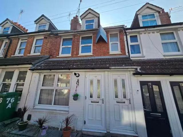 House for rent in Harlesden, Greater London