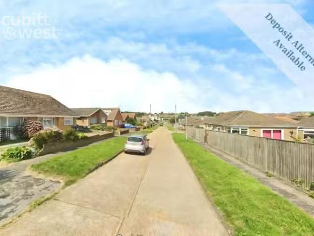 House for rent in Peacehaven, Iford