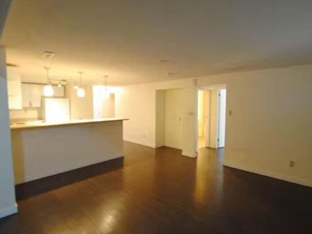 Condo for rent in Steinhauer, Edmonton