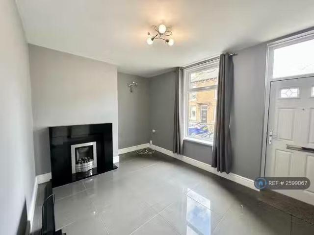 House for rent in Thornton, West Yorkshire