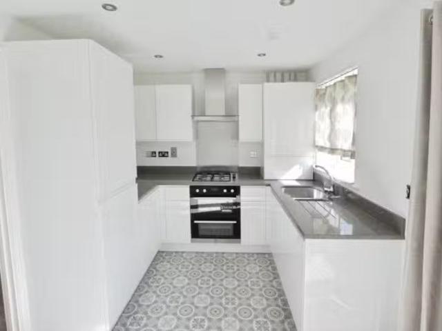 House for rent in St Albans, Five Acres