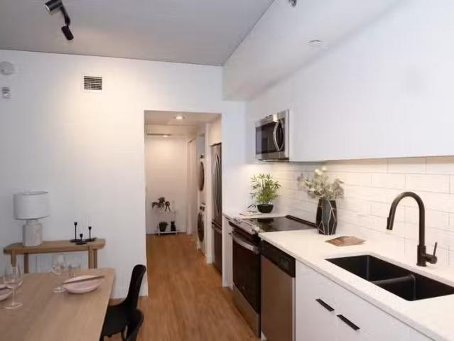 Condo for rent in East St. Paul, Manitoba