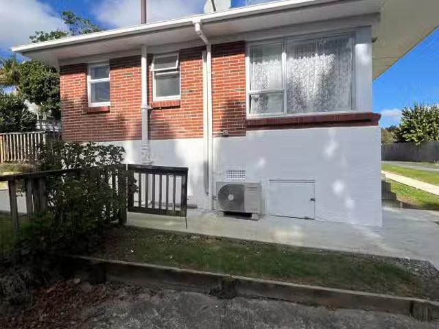 House for rent in Manurewa, Oroua County