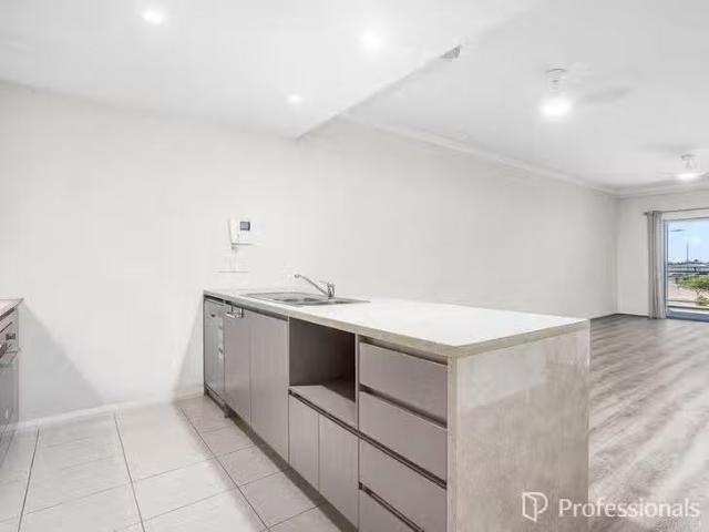 House for rent in Cockburn Central, Western Australia