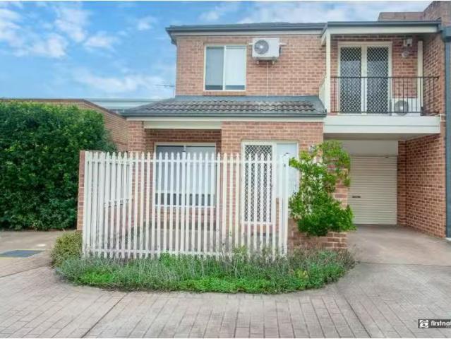 Condo for rent in Sydney, New South Wales