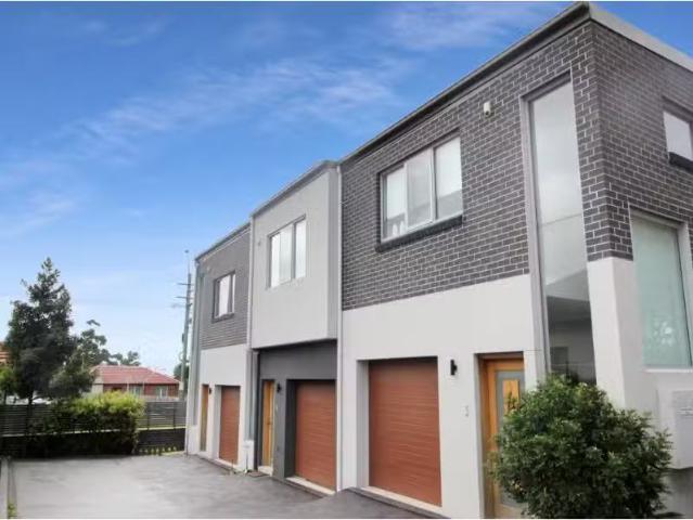 Condo for rent in Sydney, New South Wales