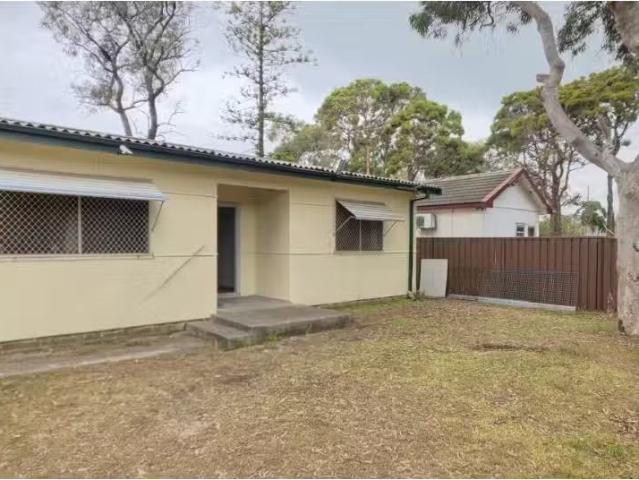 House for rent in Canley Vale, Sydney