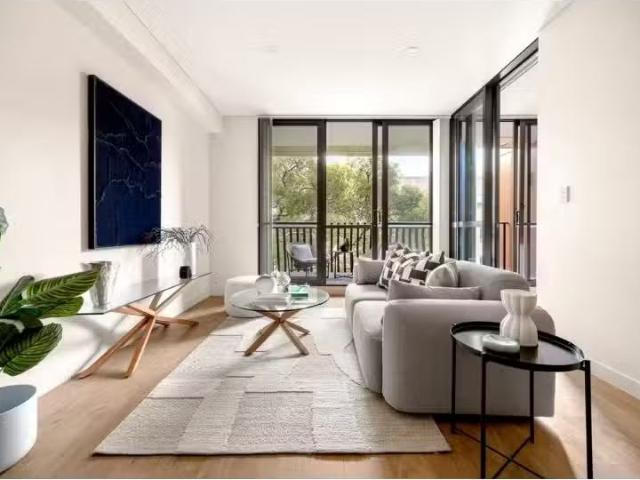 Apartment for rent in Lower North Shore, Sydney