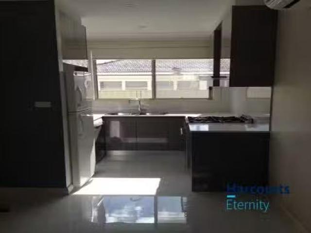 House for rent in Toongabbie, Sydney