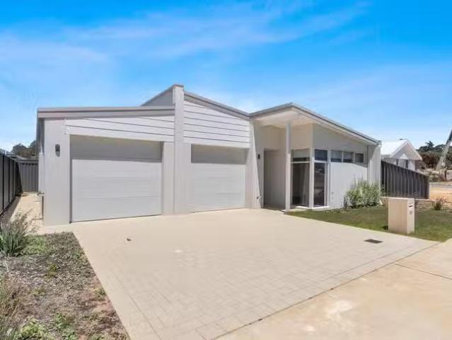 House for rent in South Lake, Western Australia