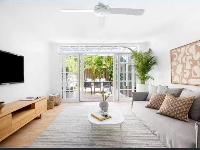House for rent in Lower North Shore, Sydney